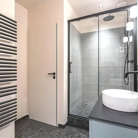 Apartment Charming Apartment In The Historic Heart Of Lyon Saint-Jean District